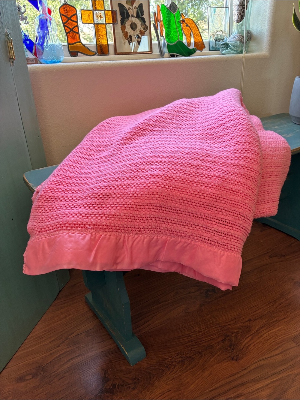 Vintage Pink Thermal Waffle Weave Blanket Satin Trim